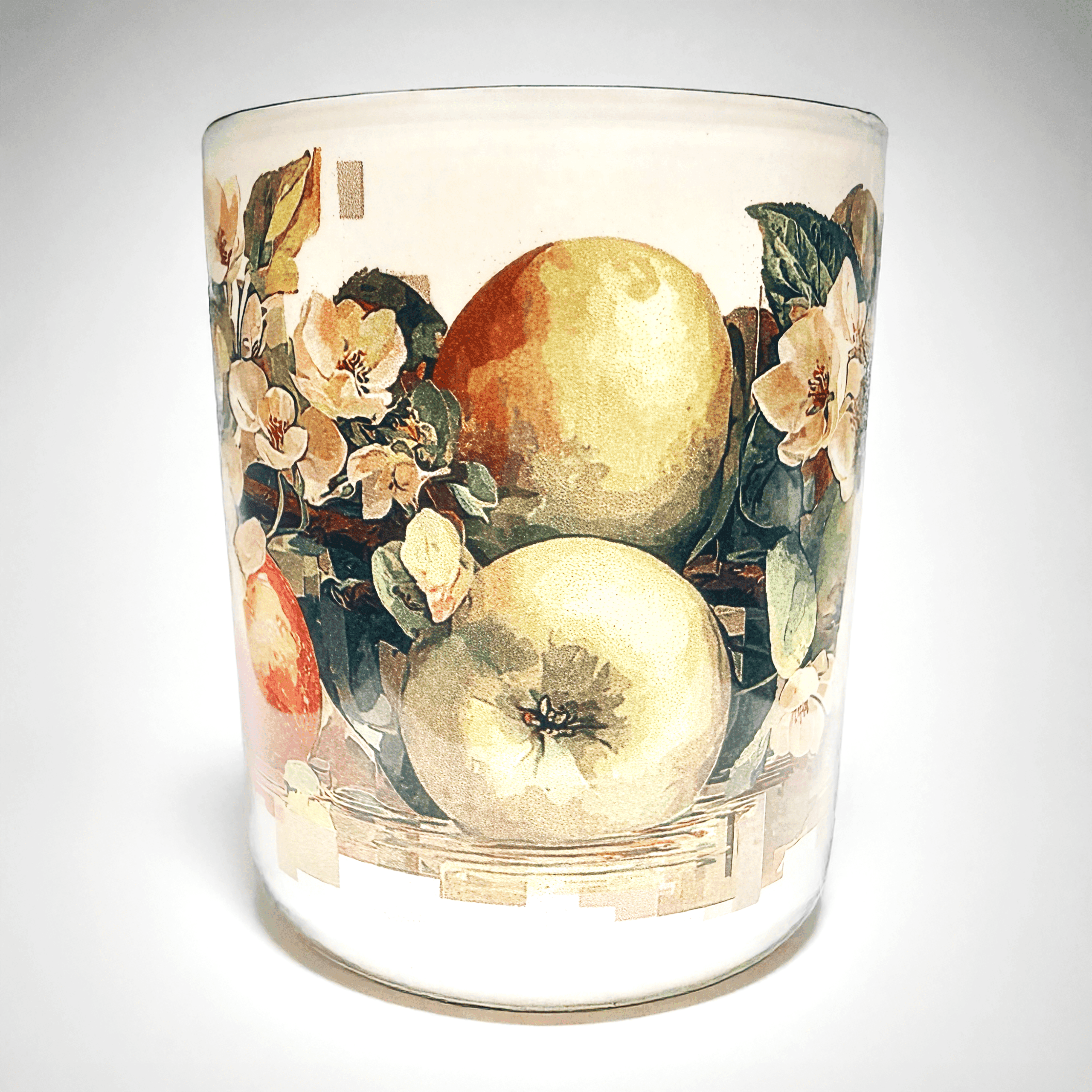 Granny Smith Festival - Green Apple Soy Candle 1 Green Apple Soy Candle - Granny Smith Festival Limited Edition By Smelty In Commemorative Jar